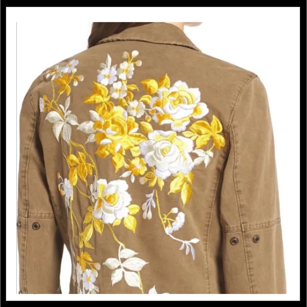 🥳🥳HOST PICK! 🥳🥳Pam & Gela floral embroidered jacket size medium
